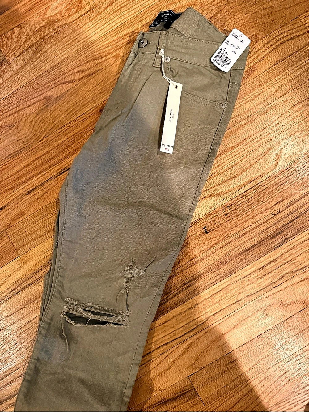 Forever 21 MEN size 30 waist NWT khaki jeans distressed